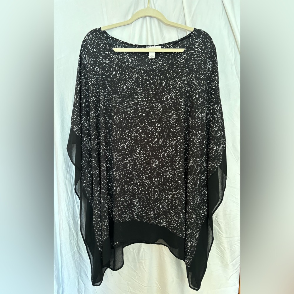 Ava and Viv semi sheer blouse